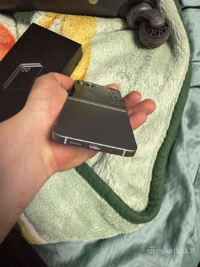 Samsung galaxy z flip 6 - nuotraukos Nr. 3