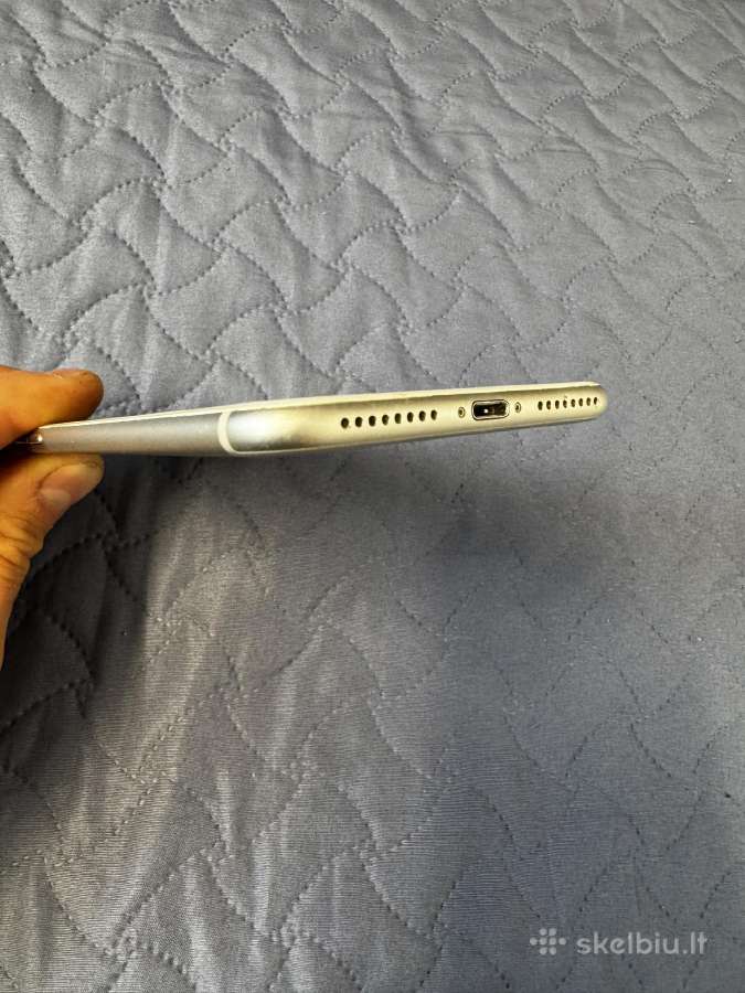 Parduodu iPhone 7 Plus 32gb Silver - nuotraukos Nr. 3