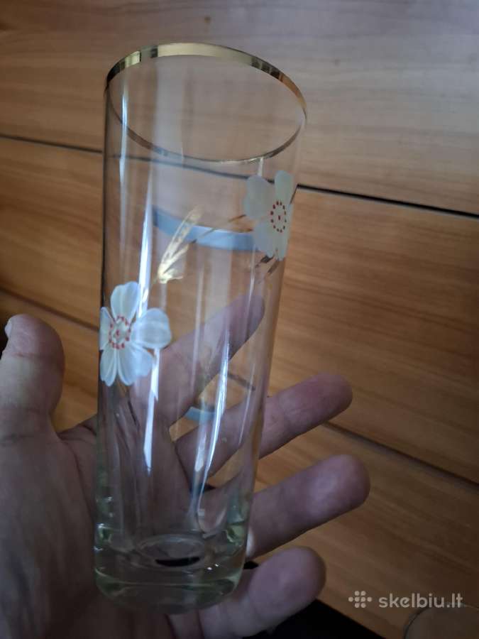 Įvairūs puodeliai,stiklinės,bokalai - nuotraukos Nr. 19