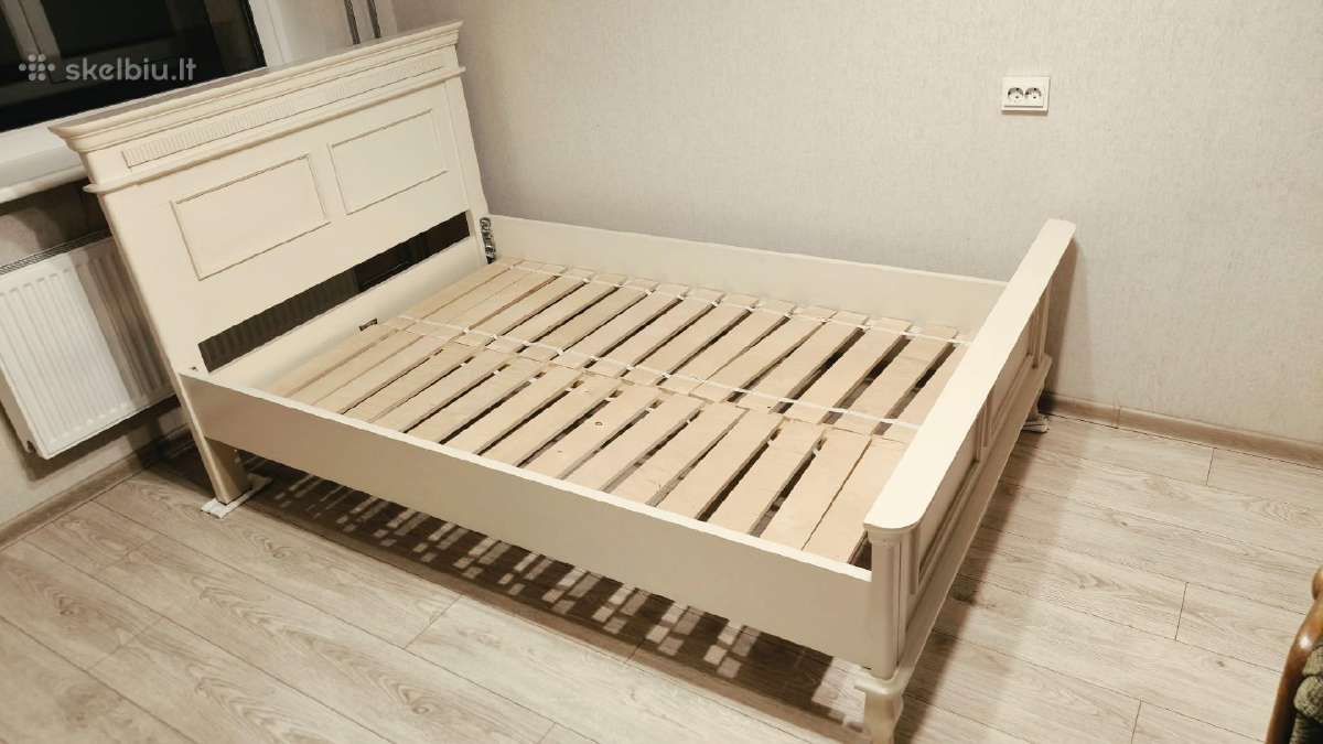 Klasikinio stiliaus kokybiška lova. - nuotraukos Nr. 3
