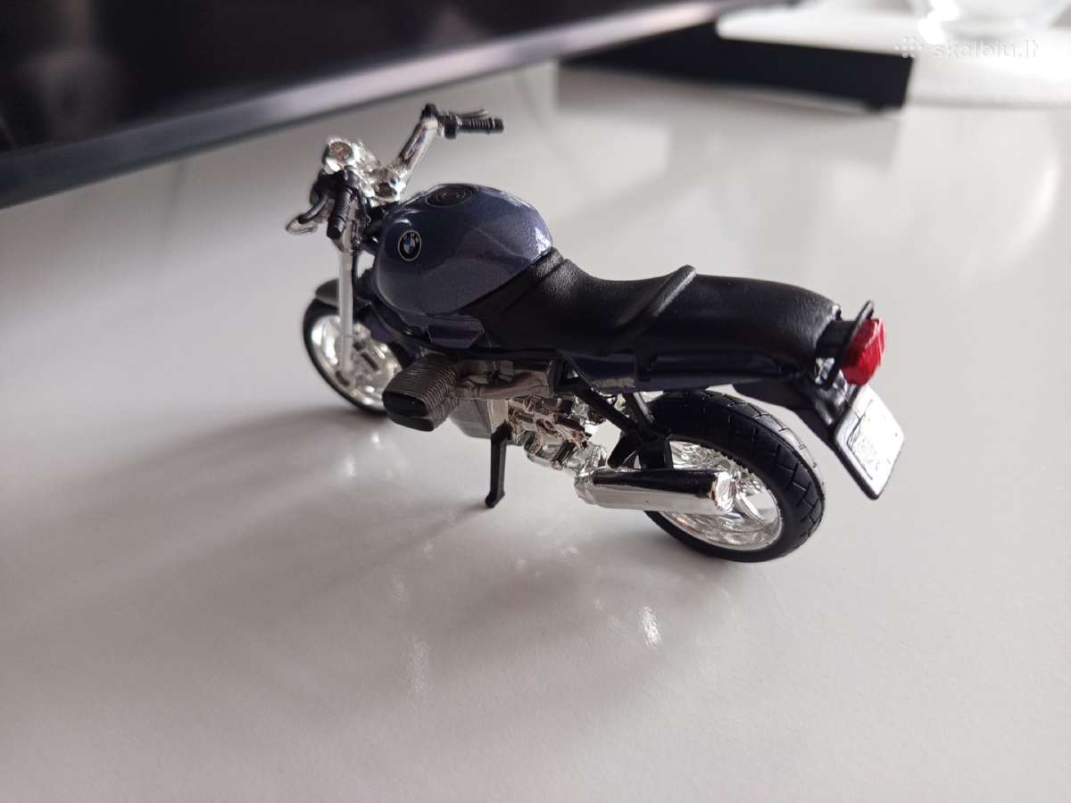 Motociklas Bmw R1100r 1:18 - nuotraukos Nr. 3