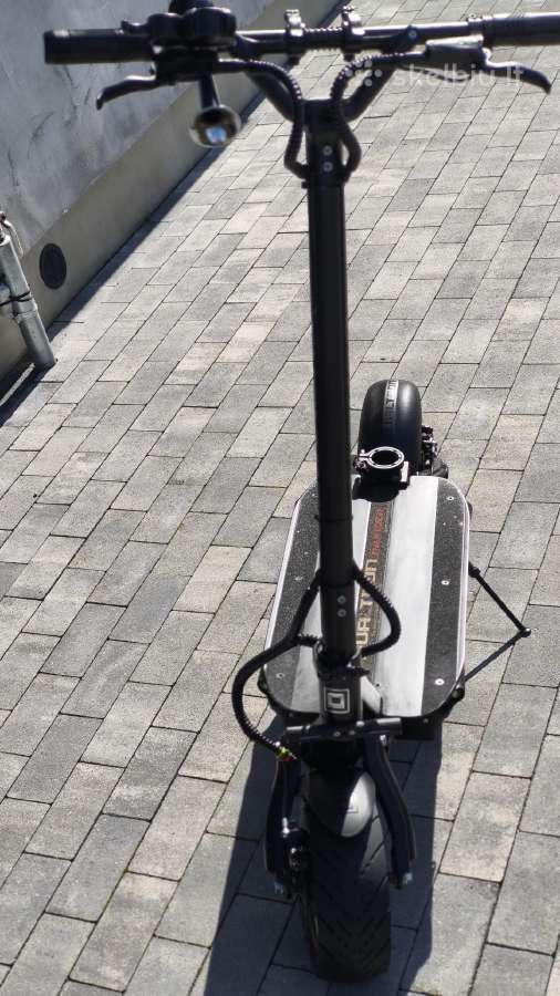 Tvarkingas elektrinis paspirtukas Dualtronthunder - nuotraukos Nr. 19