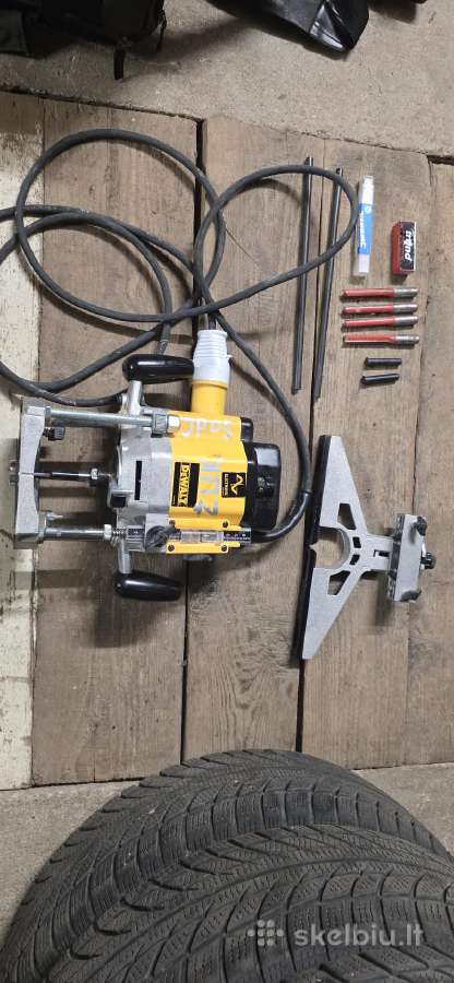 Profesionalus vertikalus frezeris Dewalt Dw625e - nuotraukos Nr. 2