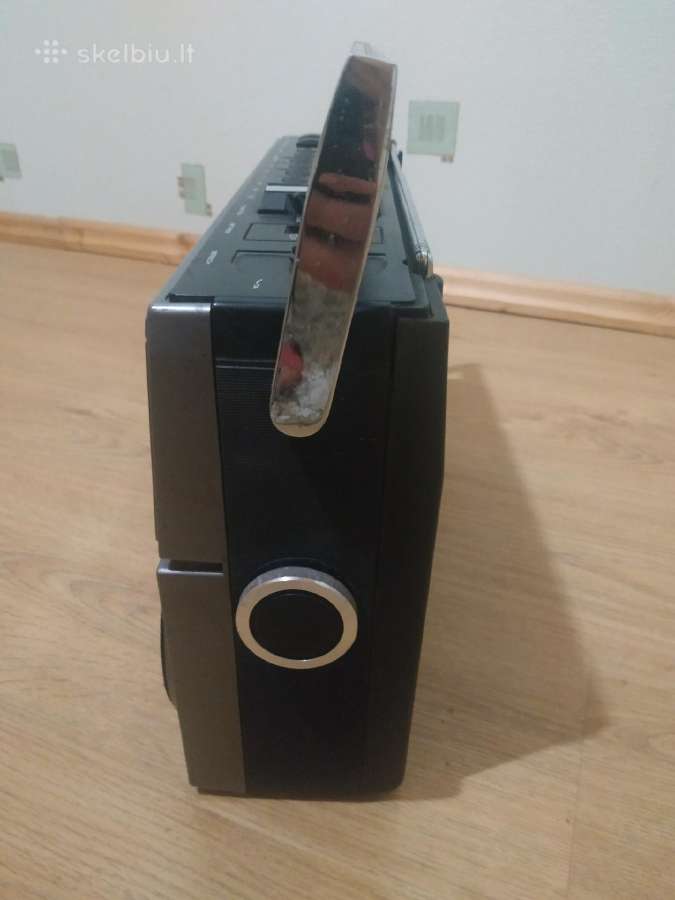 Nešiojamas magnetofonas universum radija - nuotraukos Nr. 6