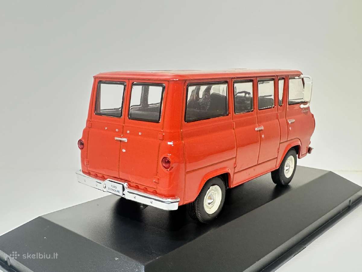 Ford Econoline 1964 raudona 1:43 IXO Edicola - nuotraukos Nr. 5