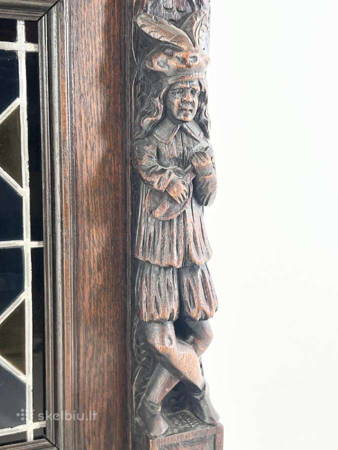 Ąžuolinis XIX a. pr. bufetas su vitražu - nuotraukos Nr. 8