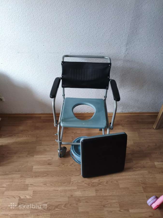 Tualeto kėdė su ratukais - nuotraukos Nr. 2