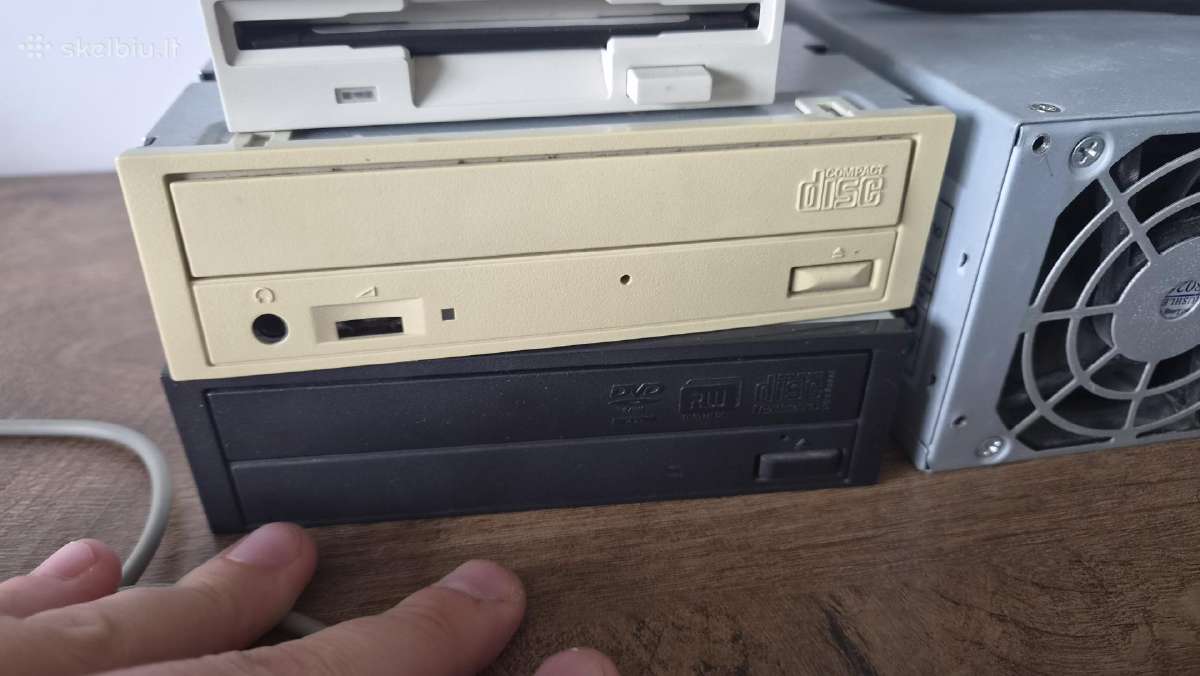 Diy retro Pc Intel Pentium 2 300 MHz - nuotraukos Nr. 7