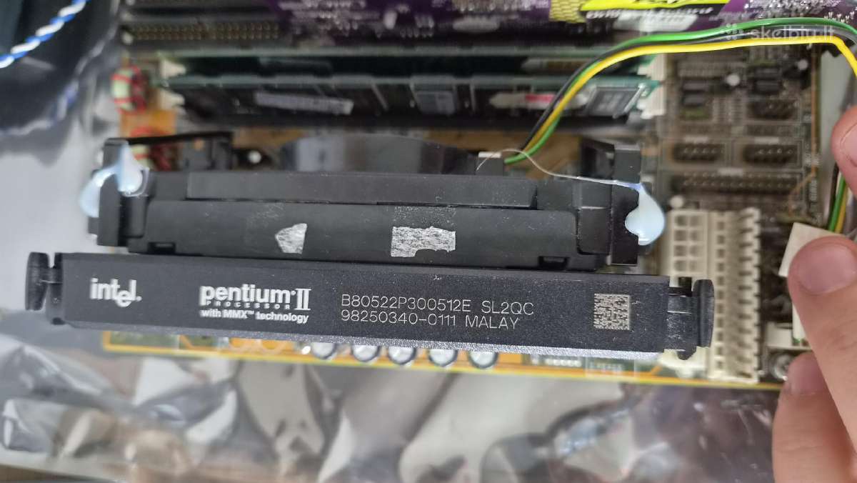 Diy retro Pc Intel Pentium 2 300 MHz - nuotraukos Nr. 15
