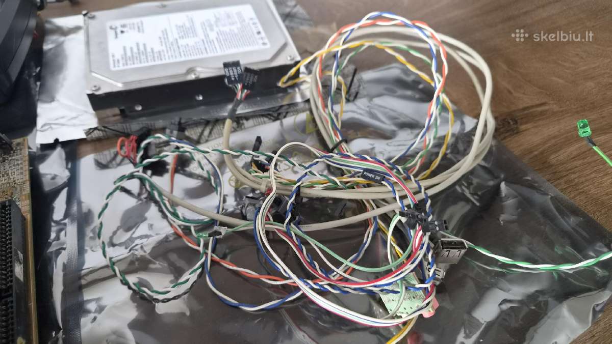 Diy retro Pc Intel Pentium 2 300 MHz - nuotraukos Nr. 19
