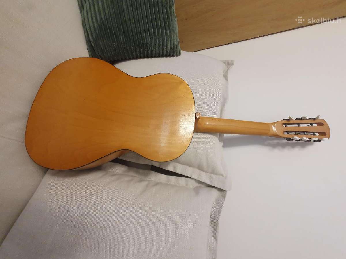 Parduodu akustinę gitarą - nuotraukos Nr. 2