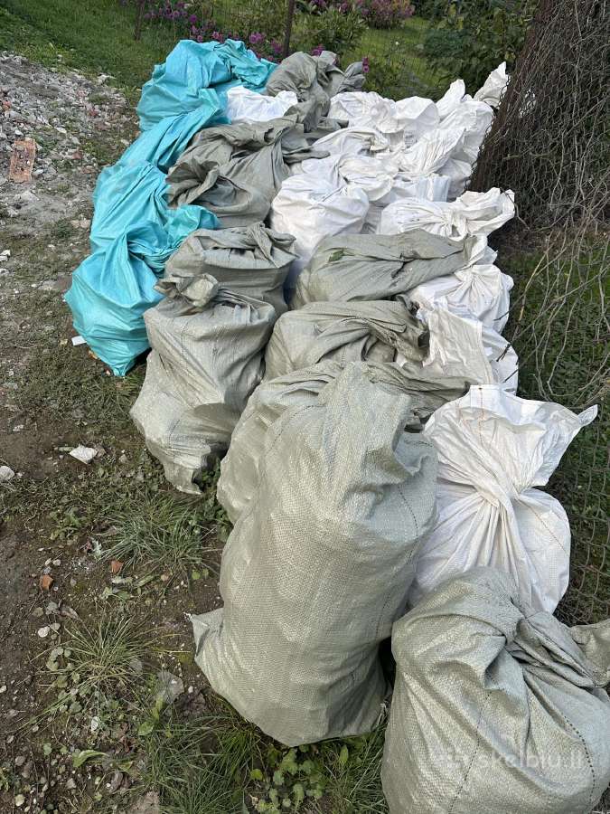 Atiduodu gruza,plytas gal kam keliukui ar kazkur - nuotraukos Nr. 2