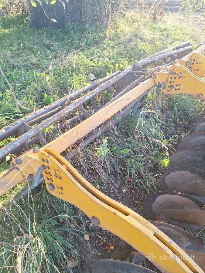 Parduodu skutika kultivatoriu pluga - nuotraukos Nr. 2