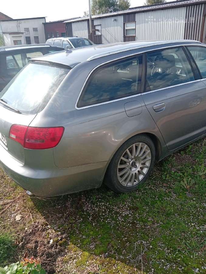 Audi A6 su variklio defektu - nuotraukos Nr. 3
