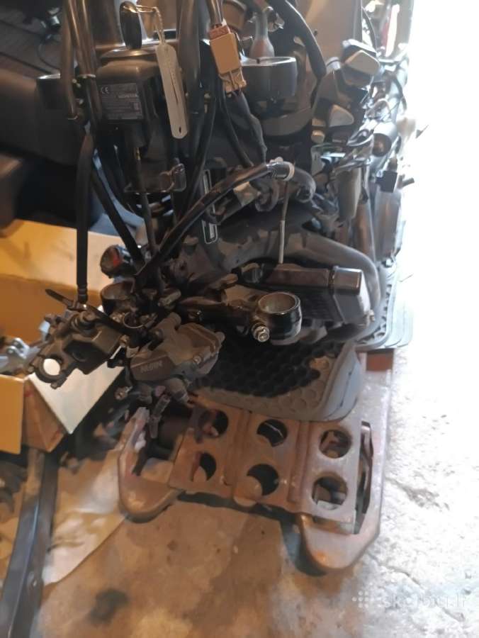 Parduodu dalimis Hondanc750x - nuotraukos Nr. 3