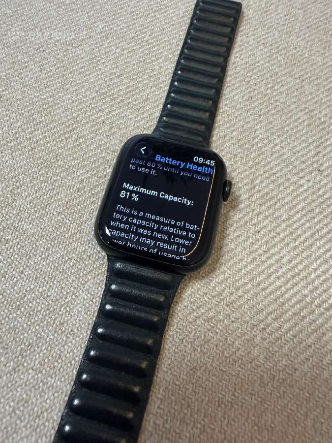 Apple Watch 7, 45 mm Green Aluminium and Ceramic - nuotraukos Nr. 4