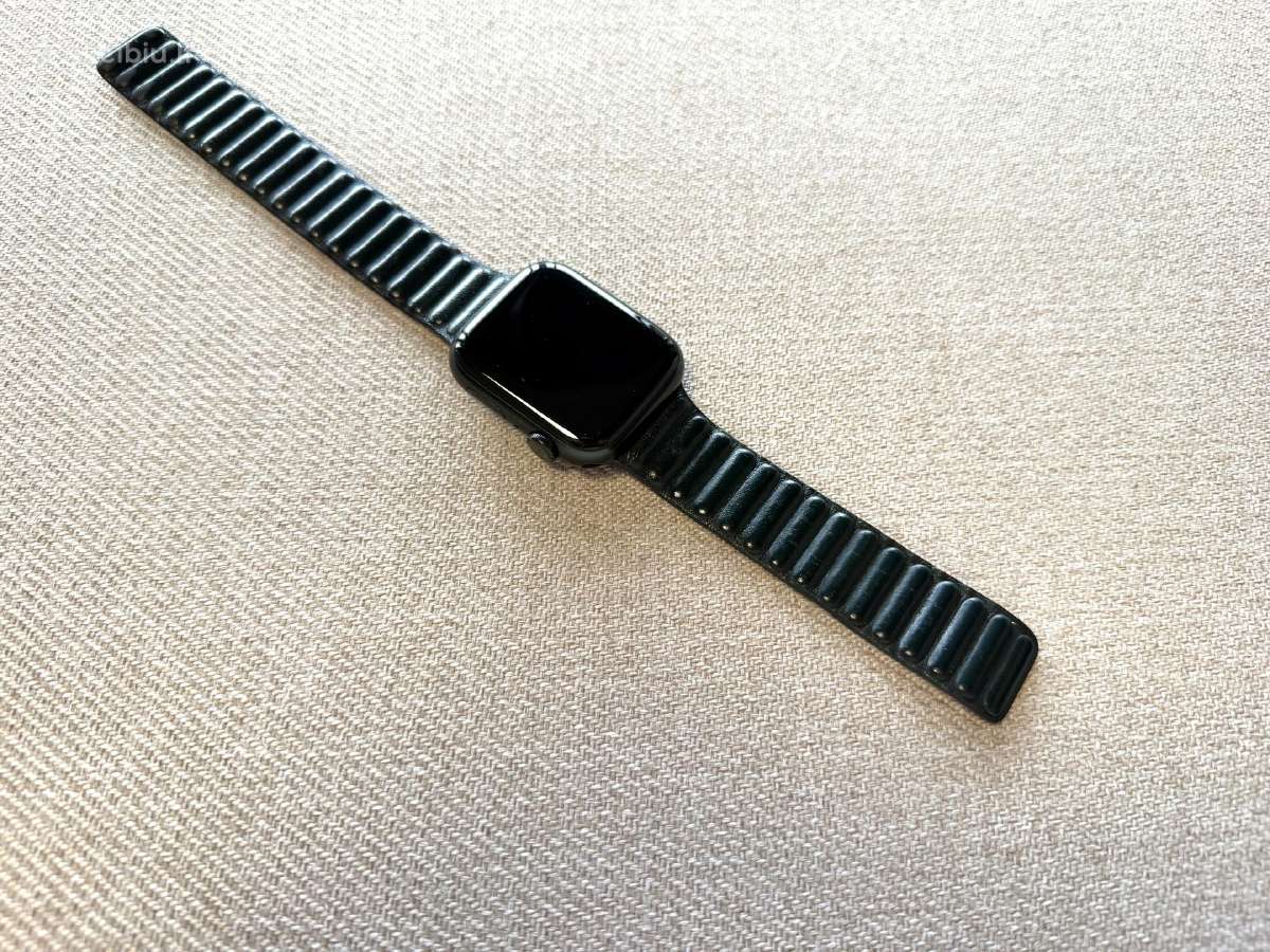 Apple Watch 7, 45 mm Green Aluminium and Ceramic - nuotraukos Nr. 13