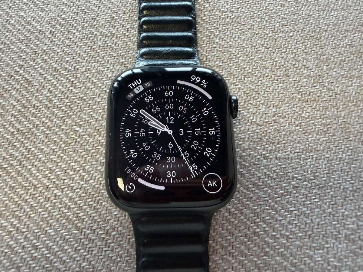 Apple Watch 7, 45 mm Green Aluminium and Ceramic - nuotraukos Nr. 14