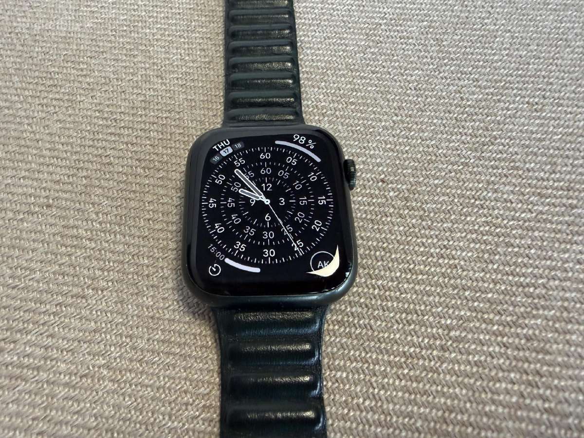 Apple Watch 7, 45 mm Green Aluminium and Ceramic - nuotraukos Nr. 18