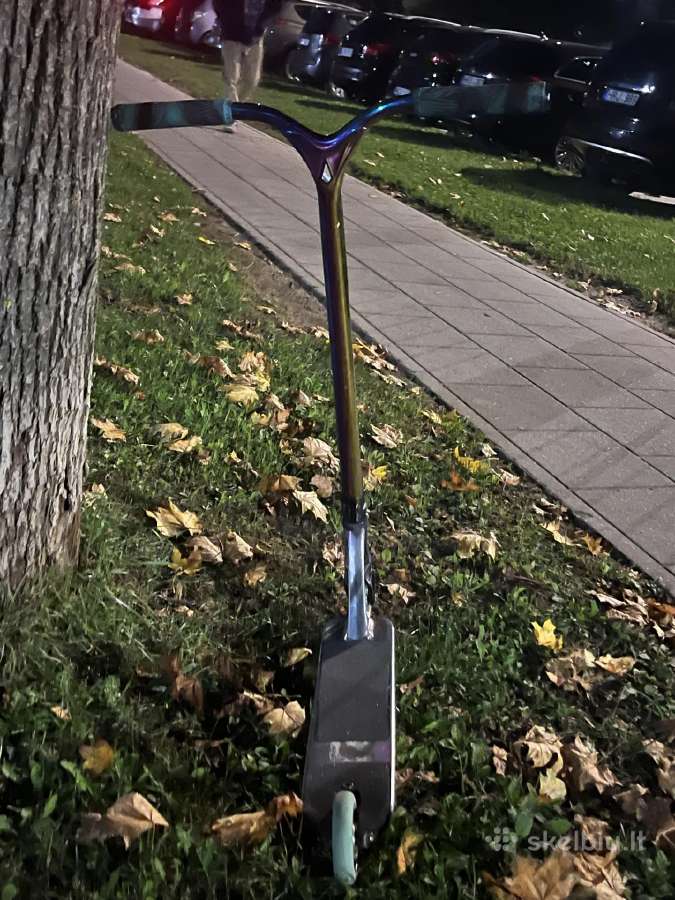 Triukinis paspirtukas - nuotraukos Nr. 2