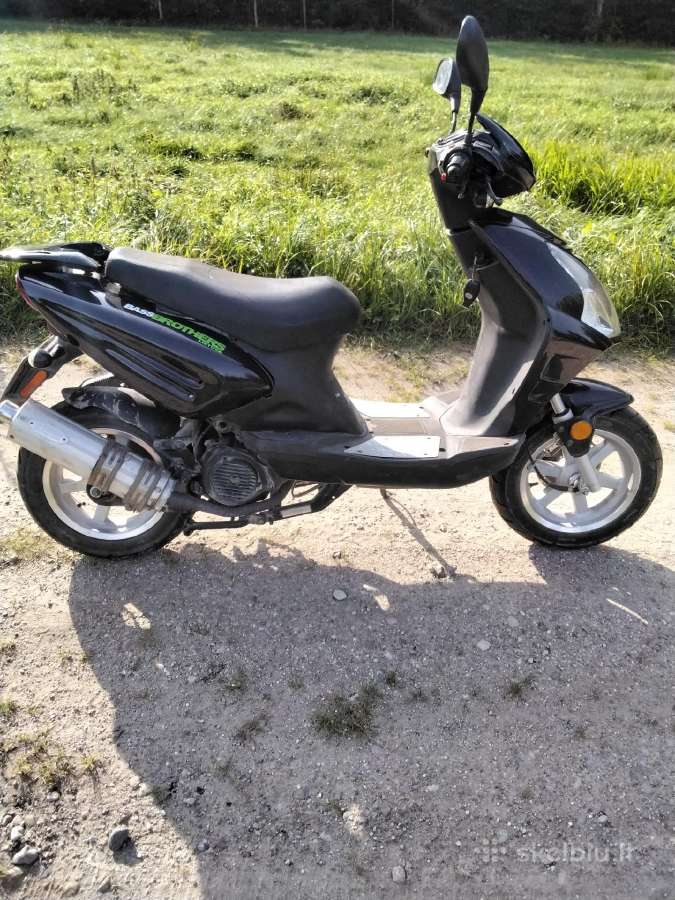 Motoroleris - nuotraukos Nr. 4