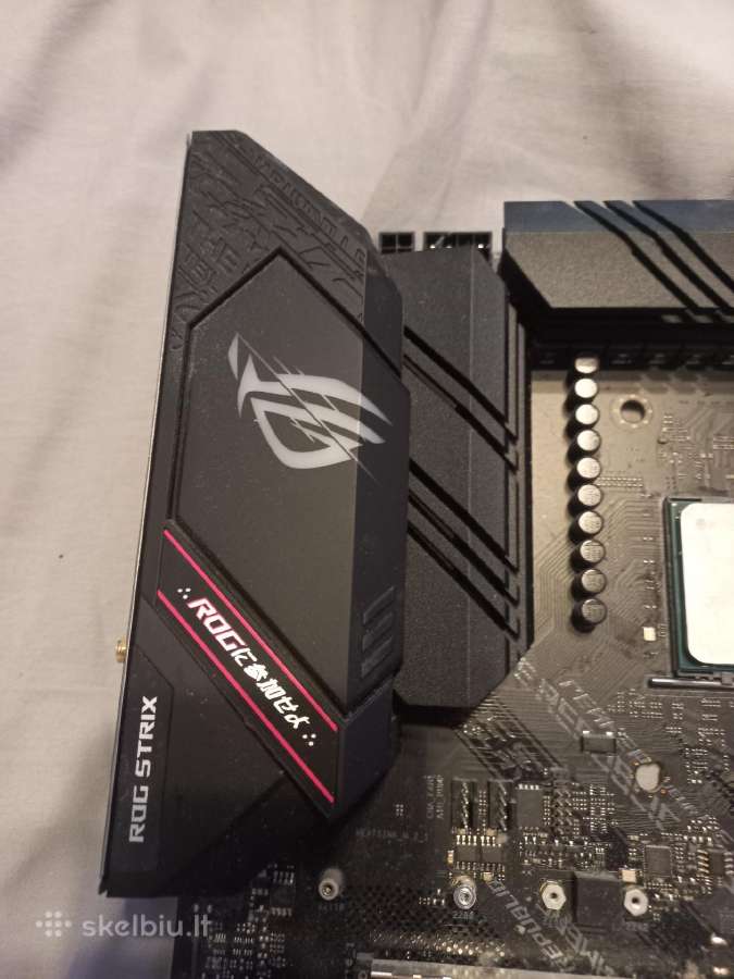 Asus rog strix B550-f Wfi + Ryzen 7 5700x - nuotraukos Nr. 4
