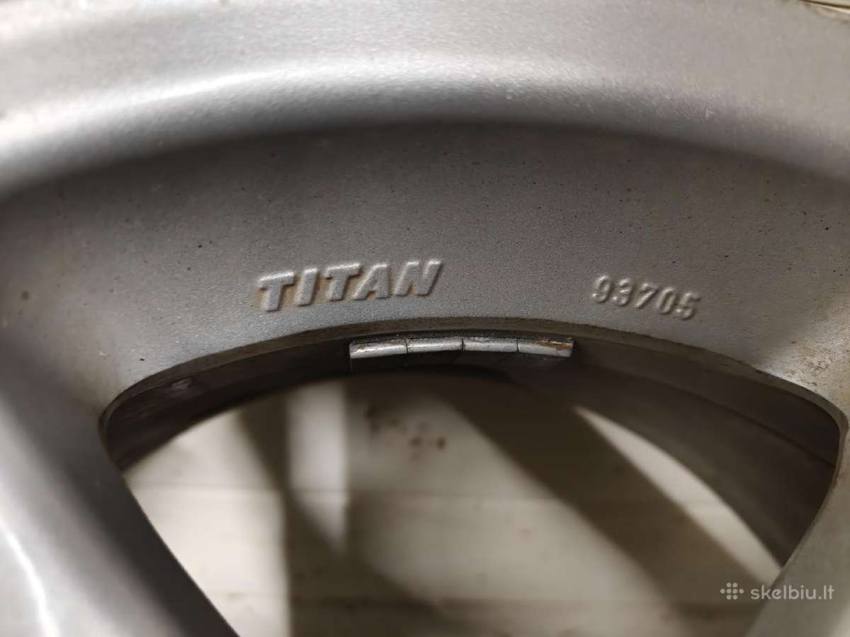 Titan ratlankiai - nuotraukos Nr. 2
