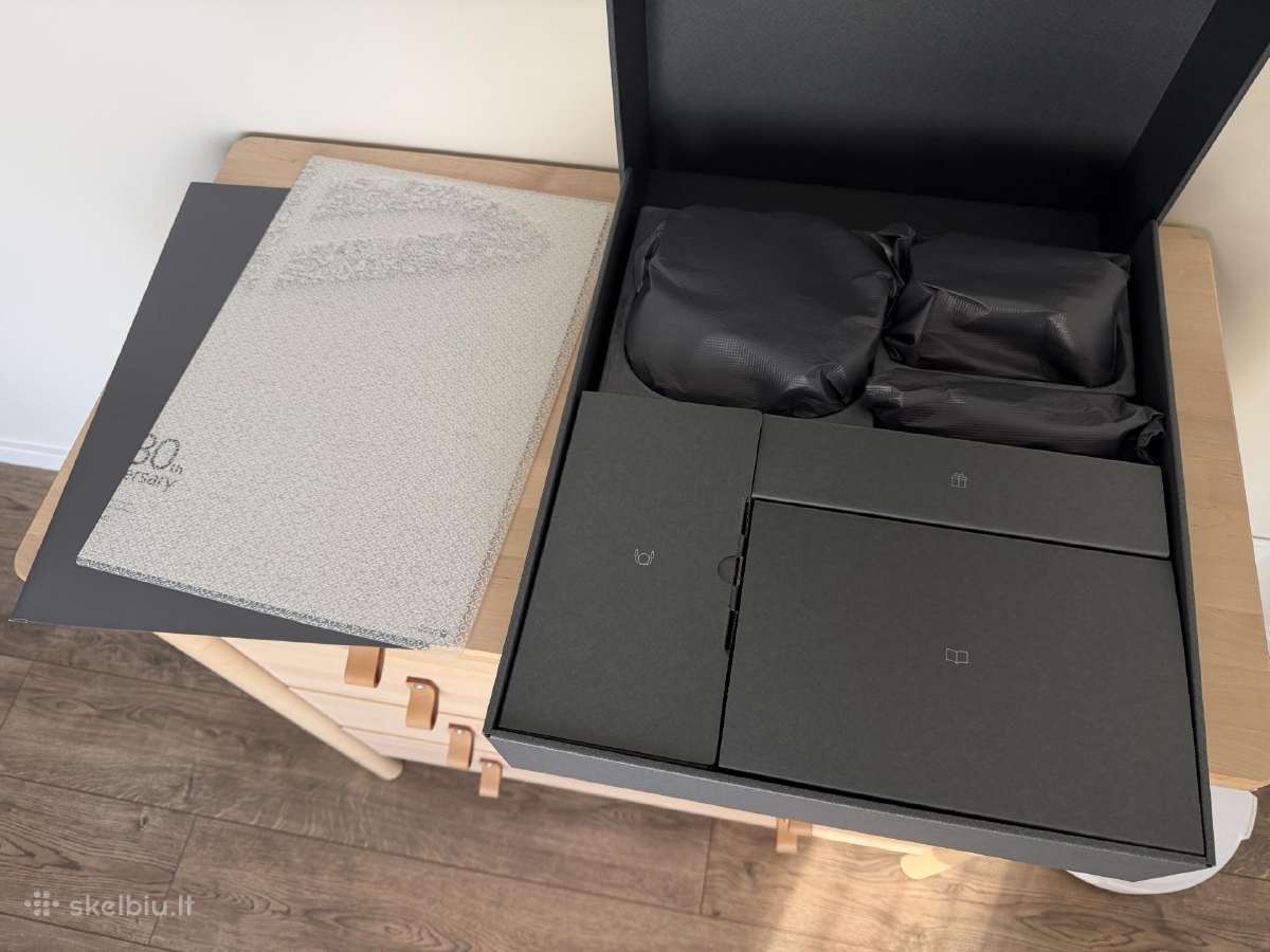 Sony Playstation 5 Pro 30th Anniversary konsolė - nuotraukos Nr. 6