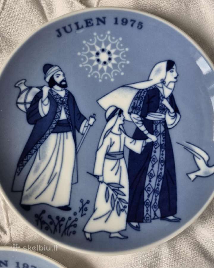 Vintažinės kalėdinės lėkštės su metais - nuotraukos Nr. 5