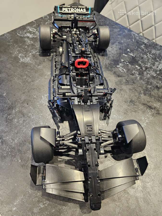 Lego Technics (42171) Mercedes-amg F1 W14 E - nuotraukos Nr. 3