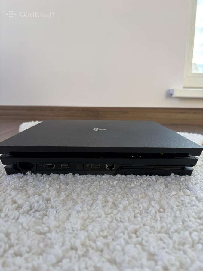 Playstation 4 Pro (Ps4 Pro) konsolė + 2 pulteliai - nuotraukos Nr. 4