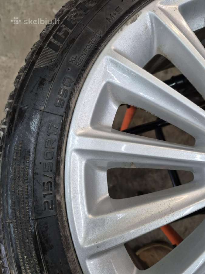 Ford r17 su zieminem padangom - nuotraukos Nr. 3