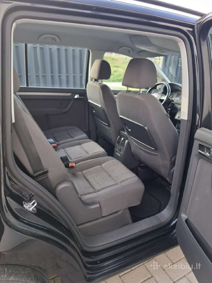 Volkswagen Touran - nuotraukos Nr. 10