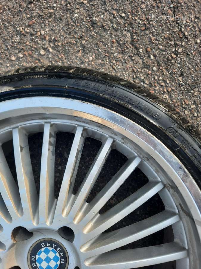 Ratai 235/35zr19 nuimti nuo 5kl.bmw - nuotraukos Nr. 2