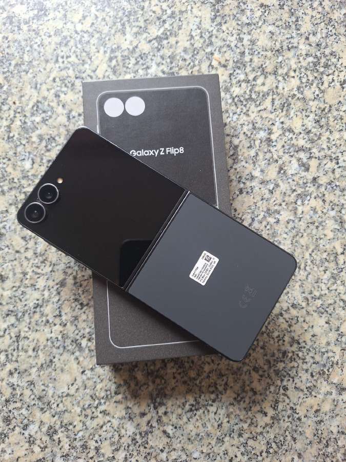 Samsung Z Flip 8 12/256gb - nuotraukos Nr. 2