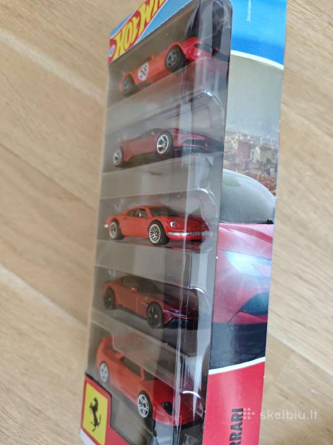 Hot wheels Ferrari 5vnt - nuotraukos Nr. 3