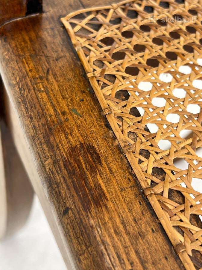 Drožinėtos riešutmedžio kėdės 6 vnt. Komplektas - nuotraukos Nr. 15