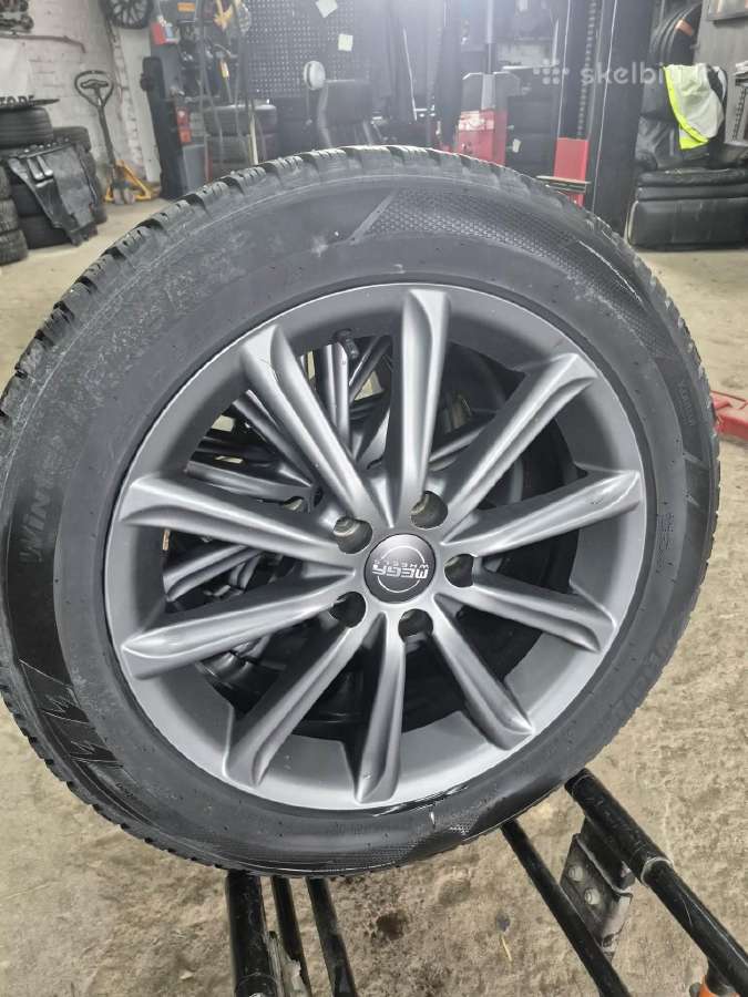 VW audi r17 ratlankiai su zieminem padangom - nuotraukos Nr. 3
