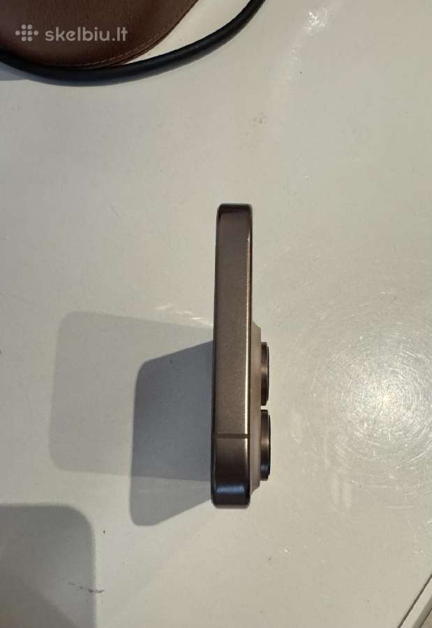 iPhone 16 pro auksinis, neįsijungia - nuotraukos Nr. 6