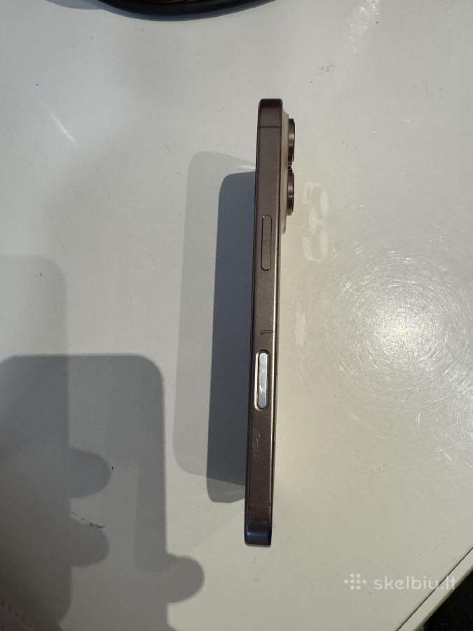 iPhone 16 pro auksinis, neįsijungia - nuotraukos Nr. 7