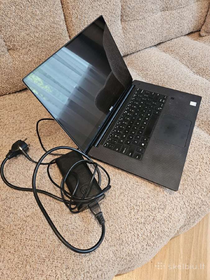 Dell Xps 15 (9560) i7-7700hq / 32 GB RAM / Touch - nuotraukos Nr. 2