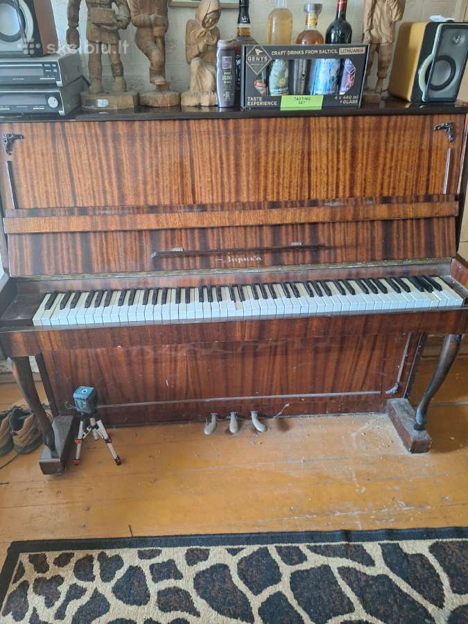 Pianinas Lyrika - nuotraukos Nr. 2