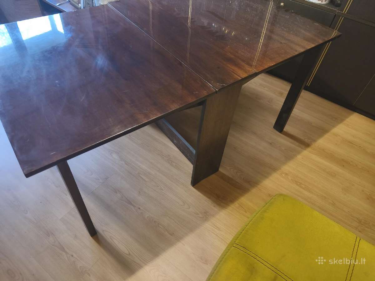Sulankstomas stalas pietums arba baliui - nuotraukos Nr. 5