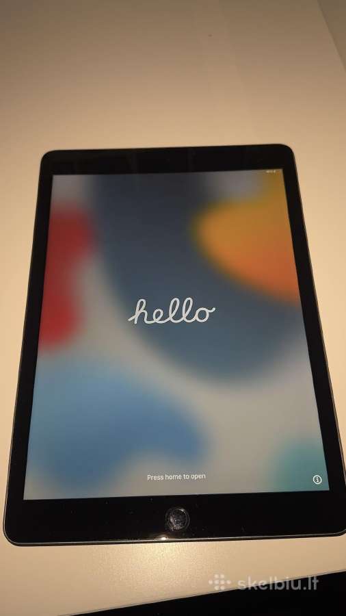 Apple iPad (8th Generation) 32gb Wi-fi Space Gray - nuotraukos Nr. 2