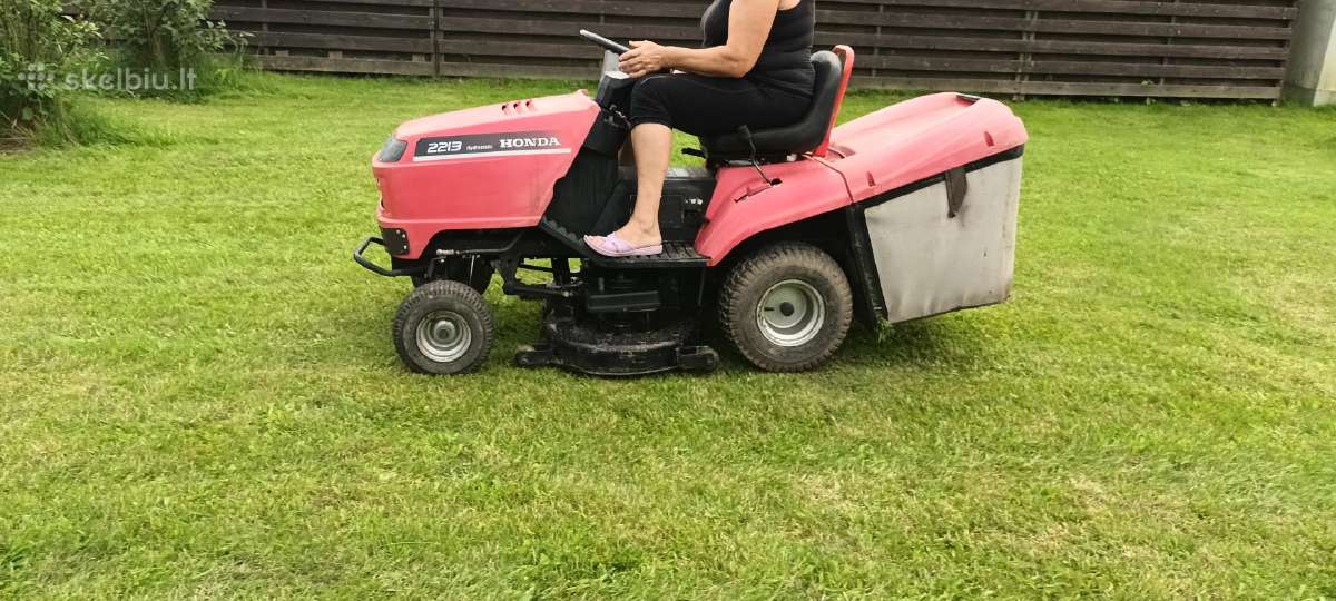 Traktroiukas-zoliapjove honda visas arba dalimis - nuotraukos Nr. 24