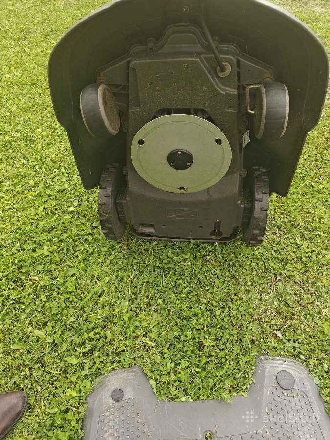 Husqvarna Automower 310 robotas vejapjovė - nuotraukos Nr. 4