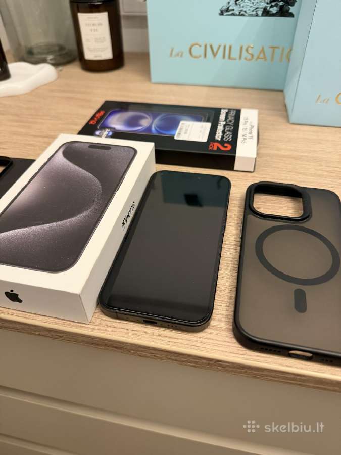 iPhone 15 Pro 128 GB, juodas - nuotraukos Nr. 4