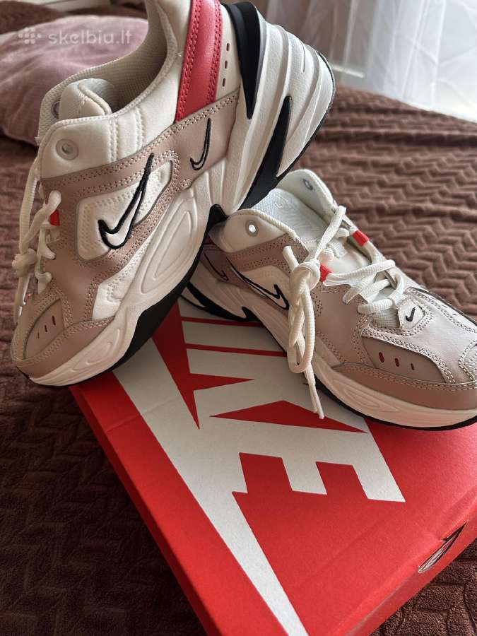 Nike - nuotraukos Nr. 2