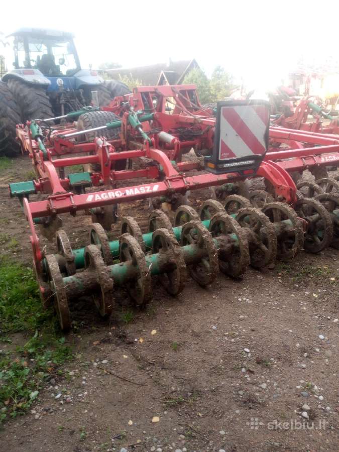 Noraginis skutikas Agro Masz Runner X - nuotraukos Nr. 2