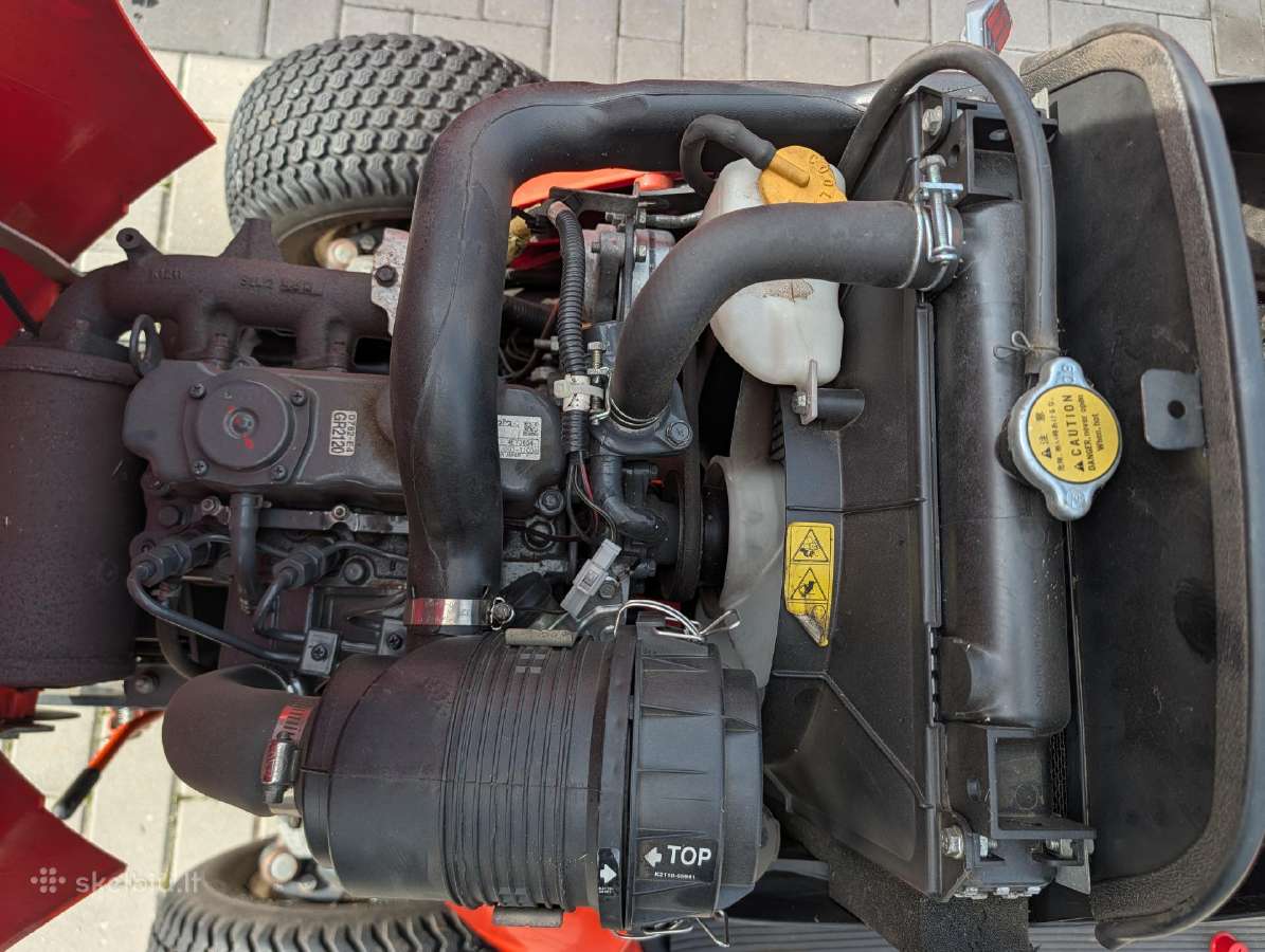 Kubota sodo traktoriukas Gr2120 4x4 dyzelis - nuotraukos Nr. 3